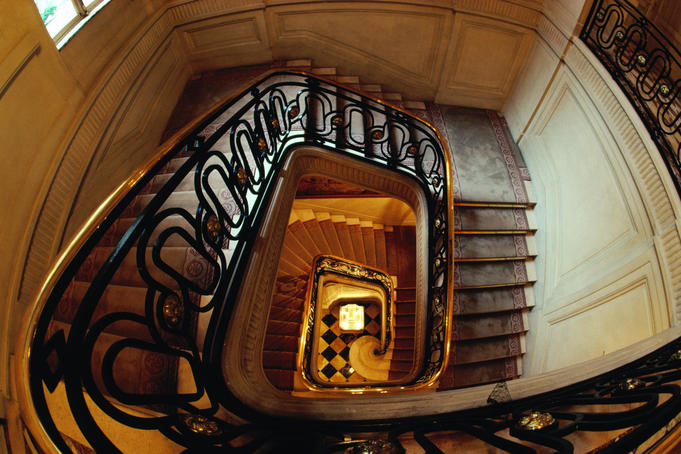 Stairs in Hotel de Crillion.