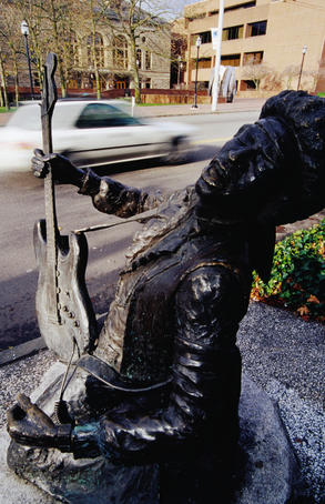 Jimi Hendrix statue in the Pike/Pine Corridor.