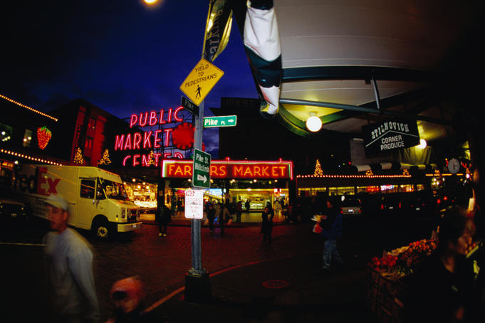 Exterior of Pike PLace Market at night.
