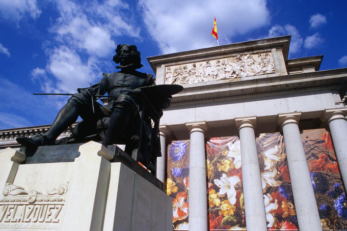 Statue outside Museo del Prado, Retiro.