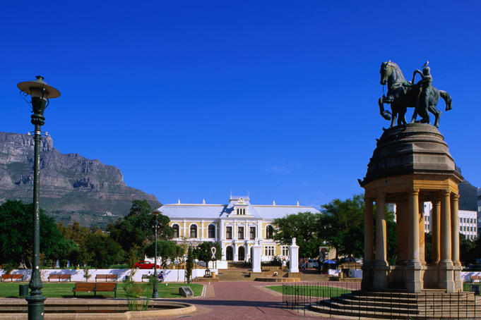 Company's Gardens, Deville Wood Memorial and South African Museum.