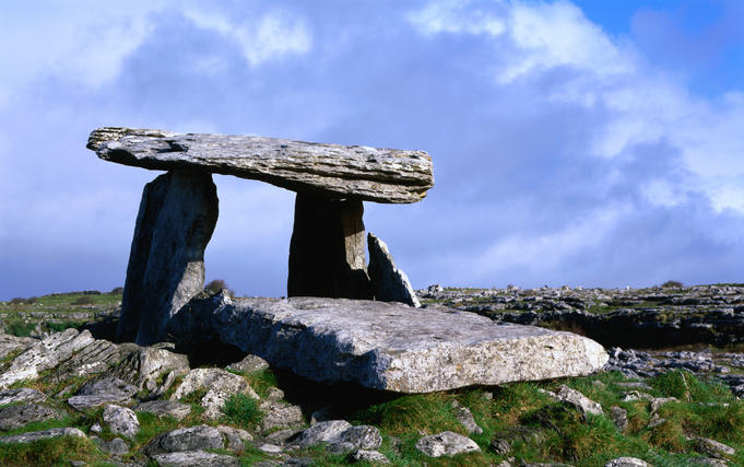 Limestone plateau of Pouhabrone Dolmen, Lower Shannon.