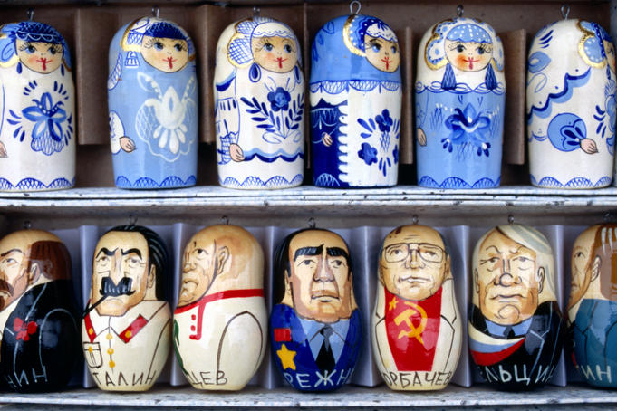 Souvenir market - Christmas decorations depicting Soviet leaders.