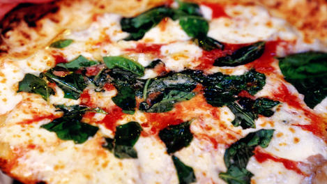 Napolitan pizza, Europe