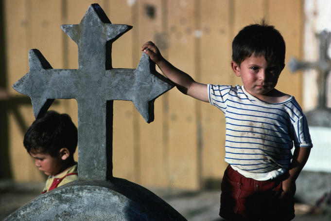 Boy in a cemetery - Curepto, Maule