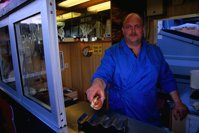Hot dogs with bread, mustard, ketchup and onion is Iceland's most popular fast food.