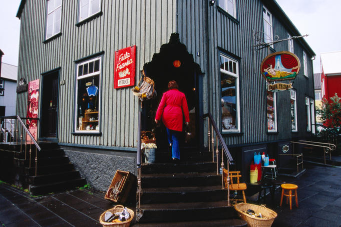 Frida Fraenka antique shop, housed in an old wooden building on Vesturgata.