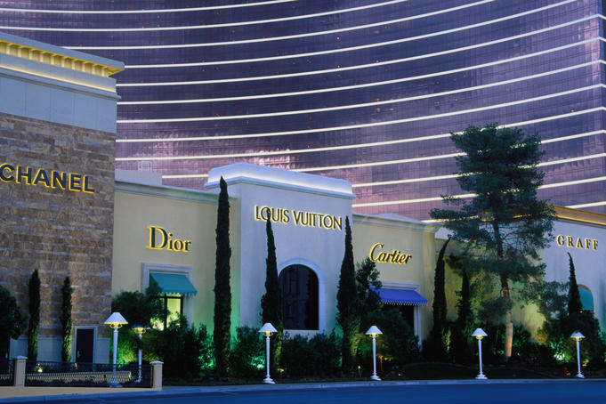 Esplanade shopping mall at the Wynn Casino and resort.