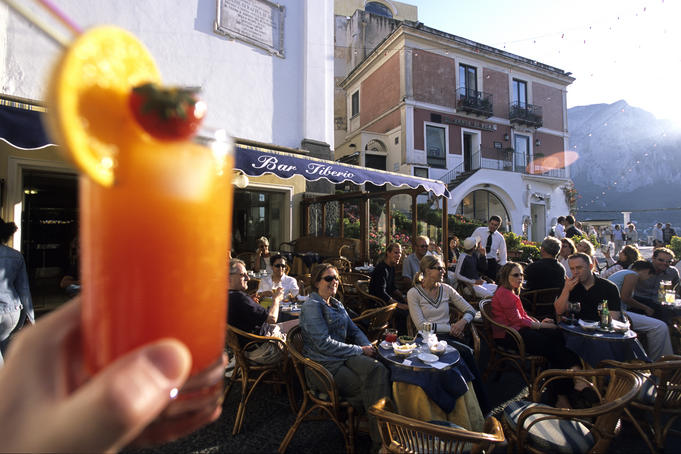 Campari Orange in Capri, Bar Tiberio, Piazzetta.