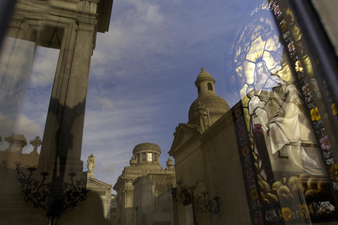 Tombs at Cemeterio de la Recoleta.