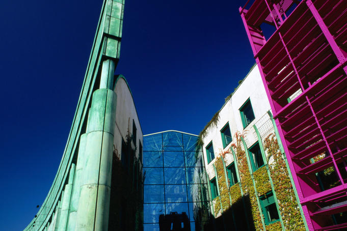 New university library, a symbol of the new Warsaw.