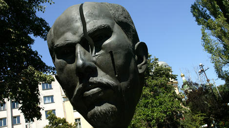 Bust of Ivan Vazov, St. Nikolai Russian Church in background.