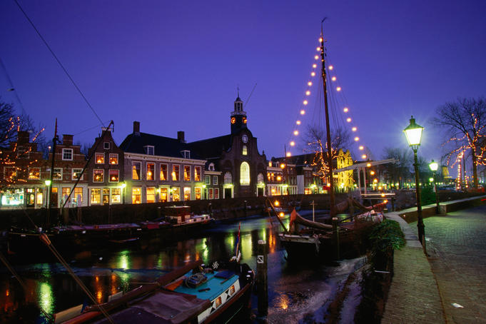 Delfshaven historic harbour at night.