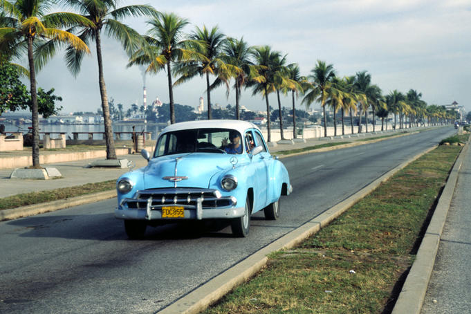 Classic car on the Malecon.
