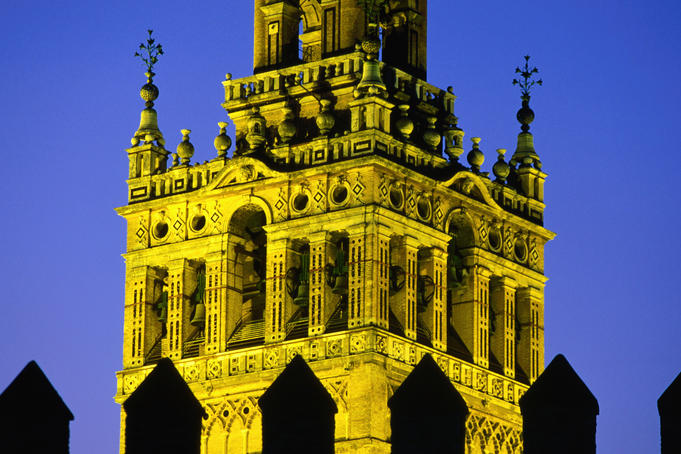 Giralda illuminated by night.