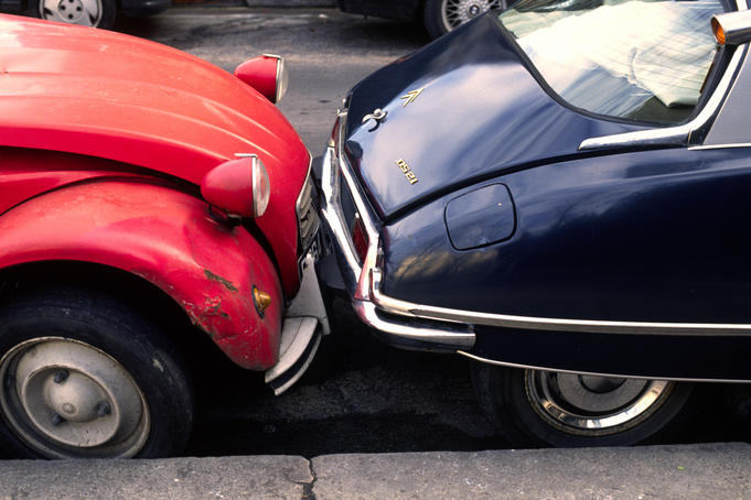 Citroen 2CV & DS parked near Trocadero.