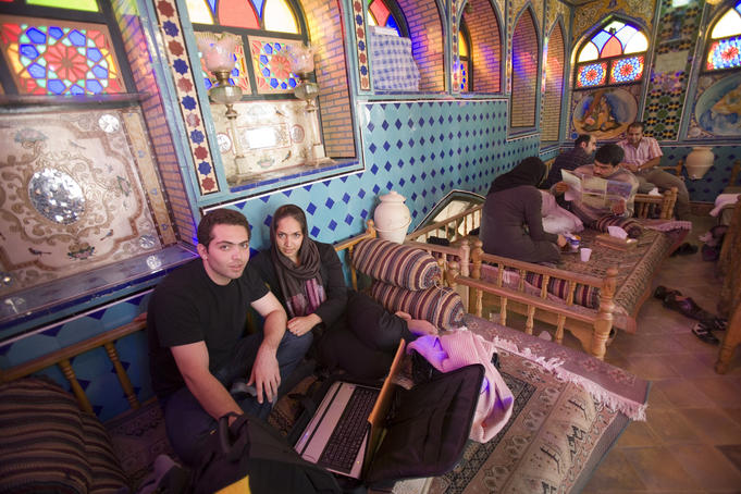 Teahouse, Emam Khomeini Square.
