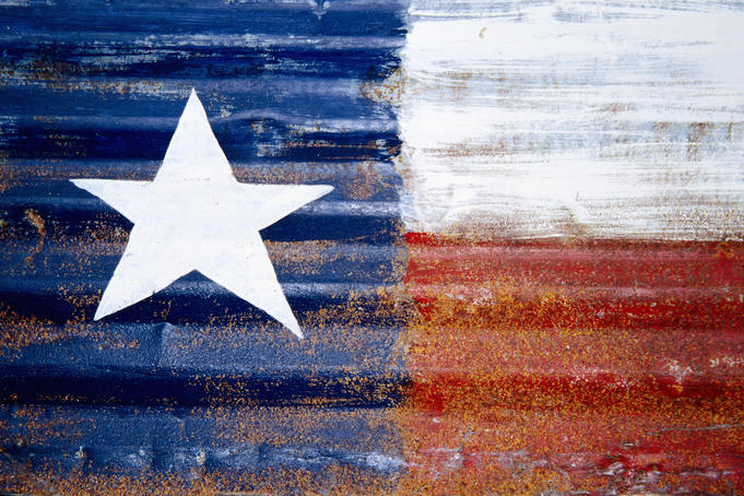 Texas flag in metal, downtown Lampass.