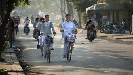 Students, Hoi An