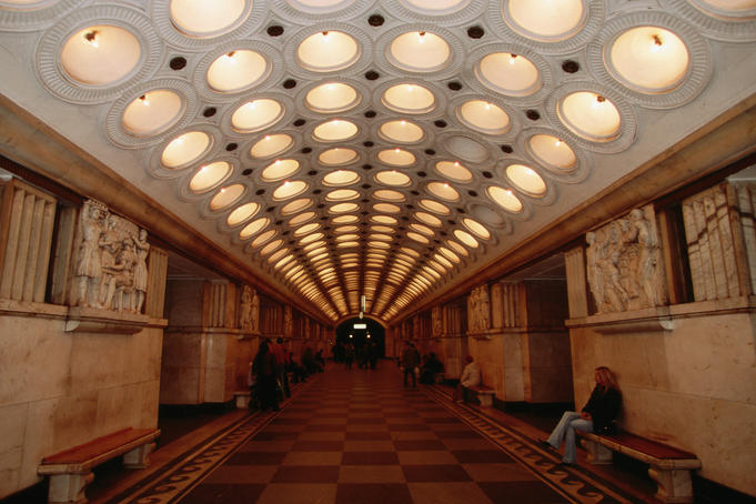Platform in Elektrozavodskaya metro station.