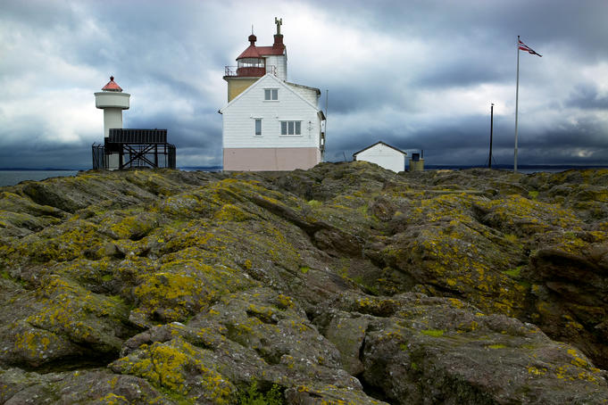 Storm approaches Struten Lighthouse in Hvaler, south east of Oslo.