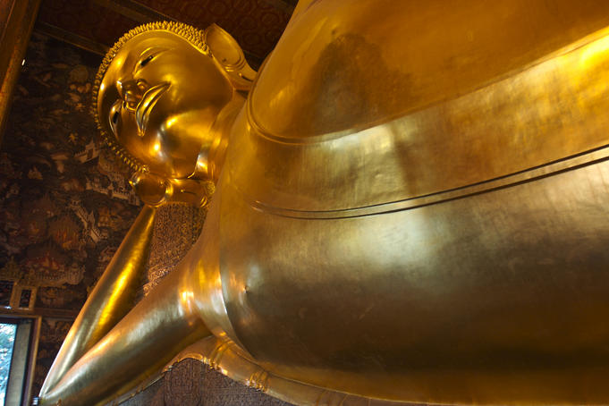 Giant reclining Buddha of Wat Pho.
