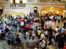 Interior of Grand Central station at rush hour.