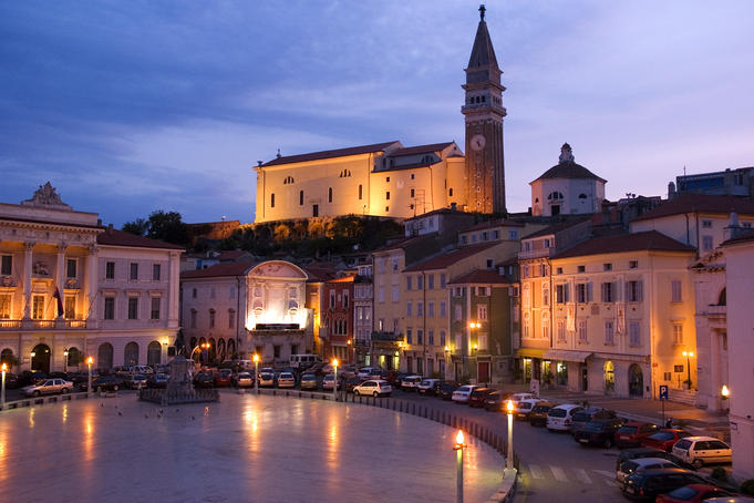 Tartinijev trg (Central plaza) with cathedral of St George on hill.