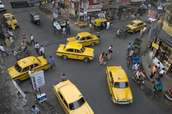 Overhead of intersection near Chowinghee Road.
