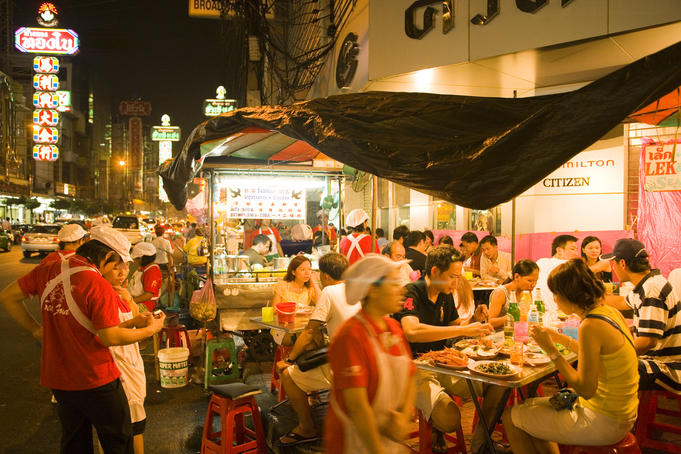 Night market in Soi Texas, Chinatown.