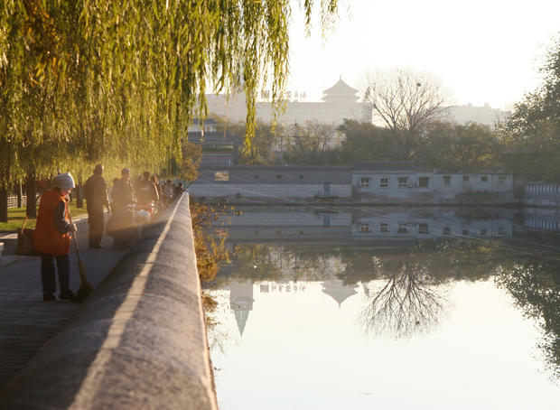 Morning at moat-like lake adjacent to Forbidden City.