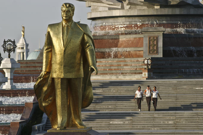 Turkmenistan: travel books to read before you go