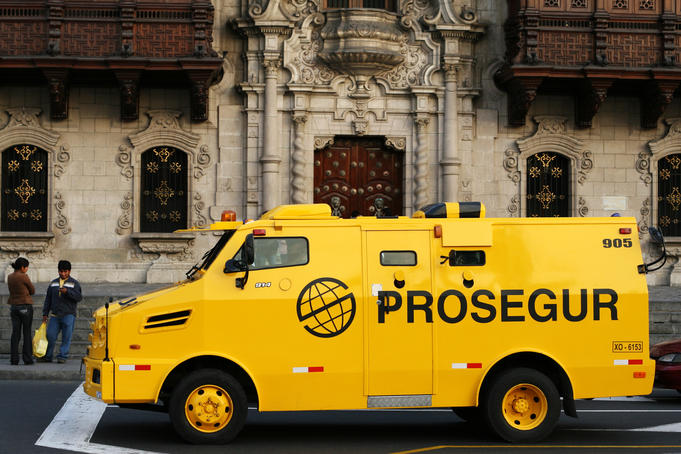 Armoured security vehicle outside Palacio Arzobispal, Plaza de Armas, central Lima.