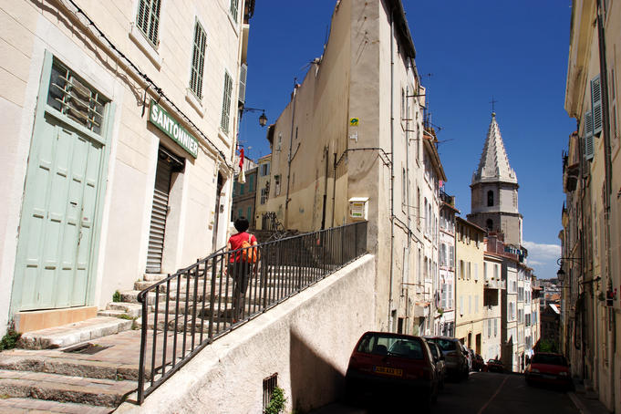 Panier Quarter with the tower of Accoules Church in the background