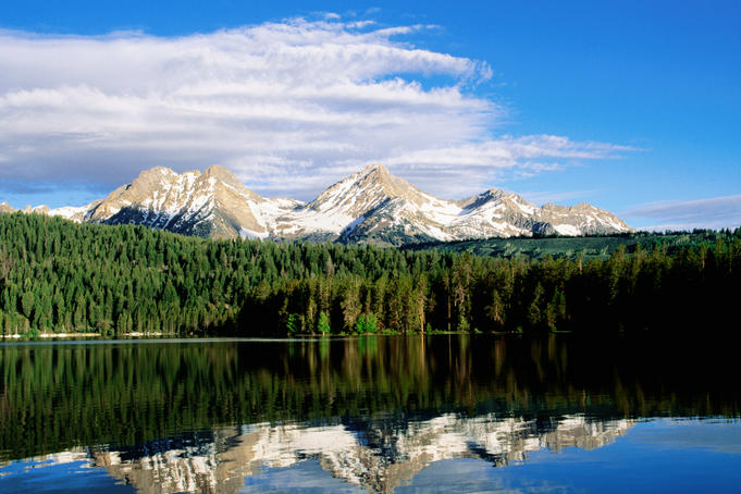 Sawtooth Mountains and Redfish Lake.
