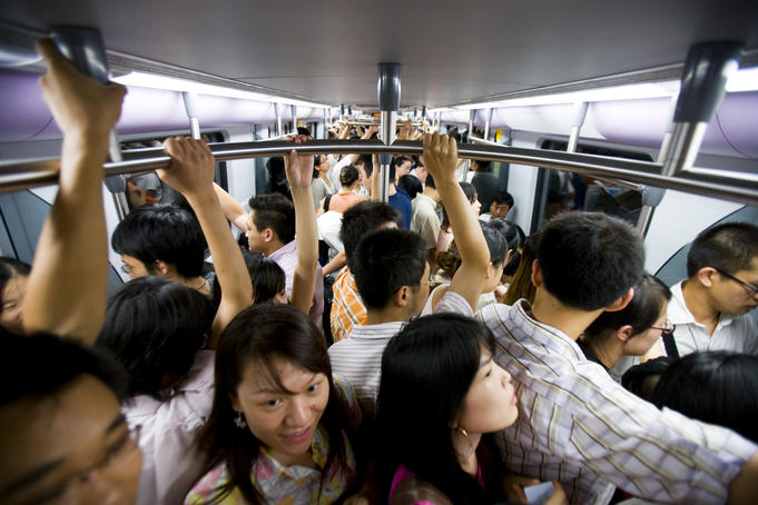 Peak hour commuters on Shanghai Metro, Line 2.