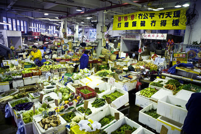 Fruit & vegetable market, Wan Chai.