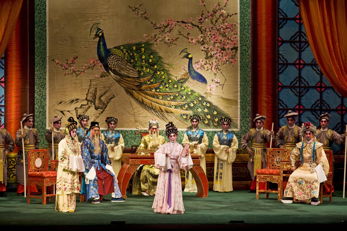 Chinese opera performance at Sunbeam Theatre, North Point.