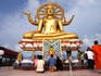Big Buddha statue at Wat Phra Yai.