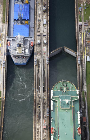 Aerial overlooking two vessels during manoeuvres in Gatun Locks, Panama Canal.