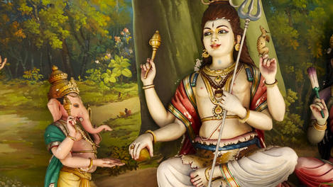 Hindu statues at Sri Mahamariamman Temple.
