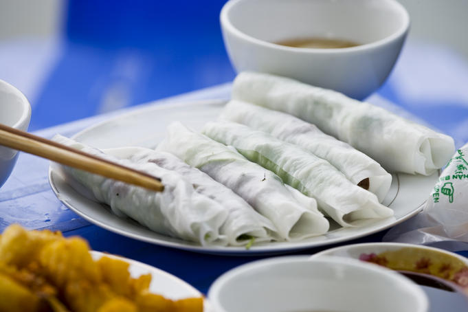 Lunch at a Ngu Xa Island cafe with local specialty pho cuon - rice paper rolls, Pho Cuon Axis area.