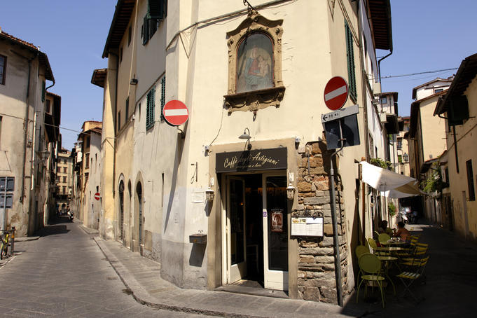 Caffe degli Artigiani bar and restaurant.