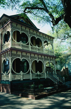 Architecture of the historic homes in Savannah