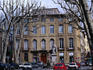 The major thoroughfare and social scene of Aix-en-Provence is Cours Mirabeau, laid out during the 1600's and named after the revolutionary hero Comte de Mirabeau