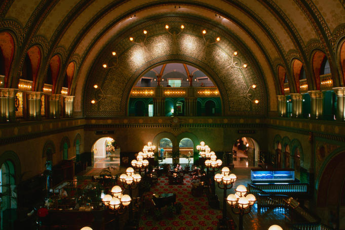 The arched ceiling inside Union Station
