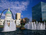 Fountains, pools, the Old Courthouse and the landmark Gateway Arch are all in the area of Kenner Plaza, downtown St Louis