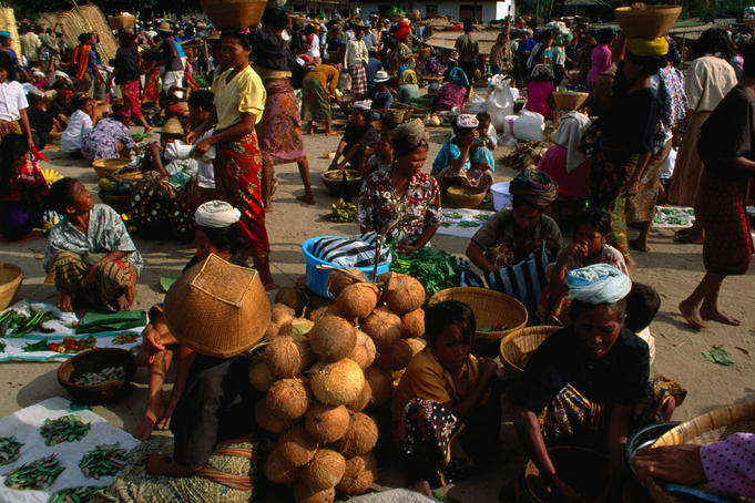 The bustling lively food market in Kuta, south Lombok