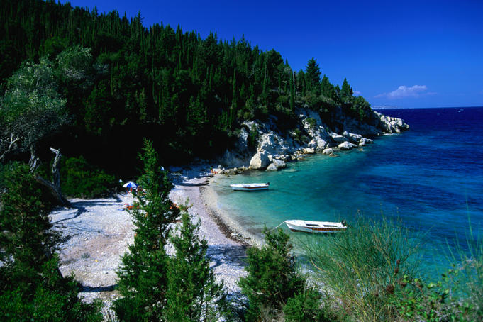 The pristine Lakkos beach near Lakka.