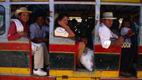 Local bus, Colombia